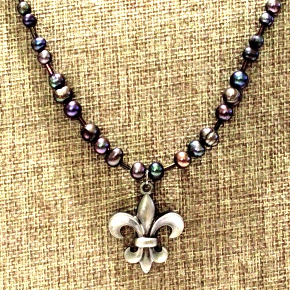Black Freshwater Pearl Necklace with Silver Fleur de Lis Pendant